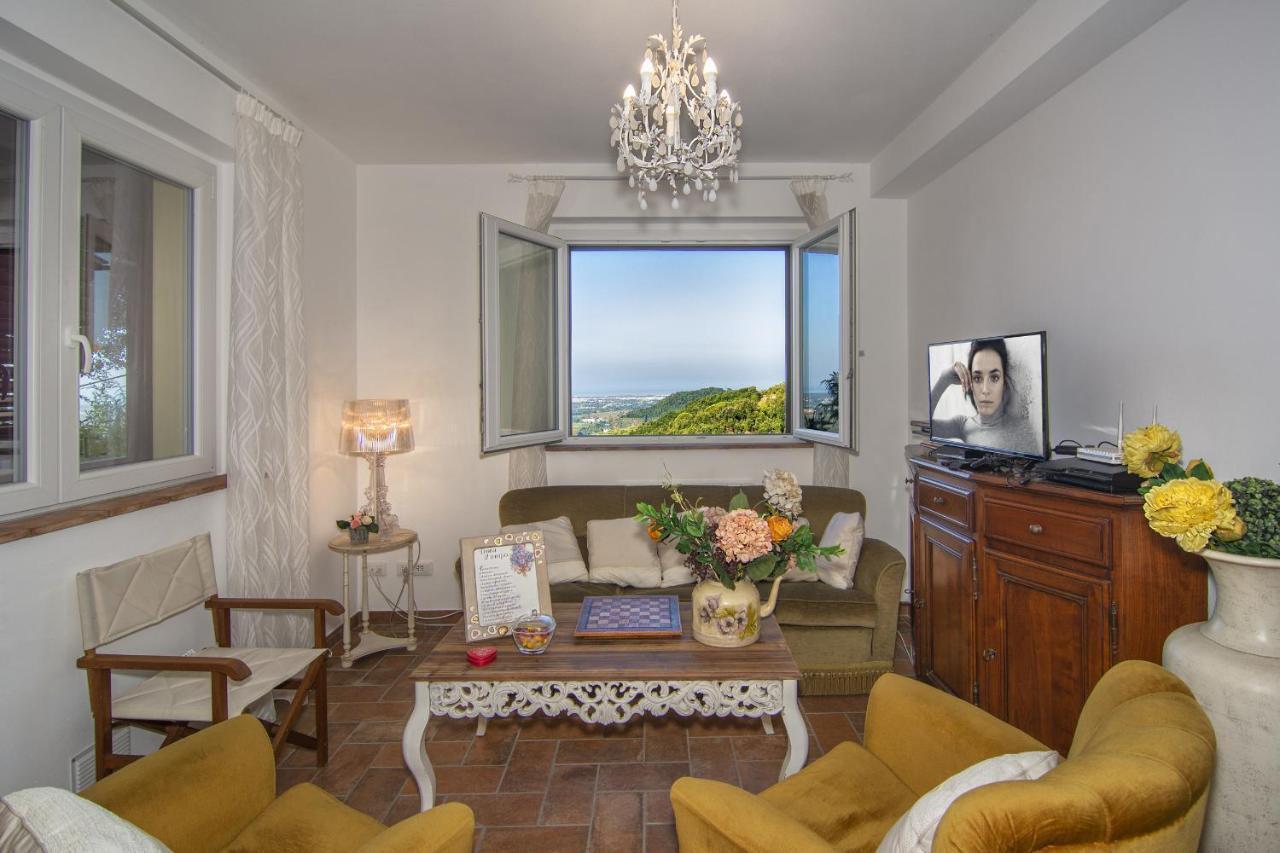Casale Belvedere "Il Melograno" Massarosa Extérieur photo